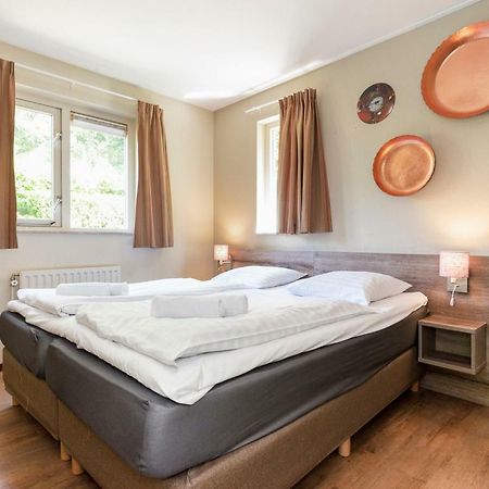Hôtel Landal Duc De Brabant à Westelbeers Extérieur photo