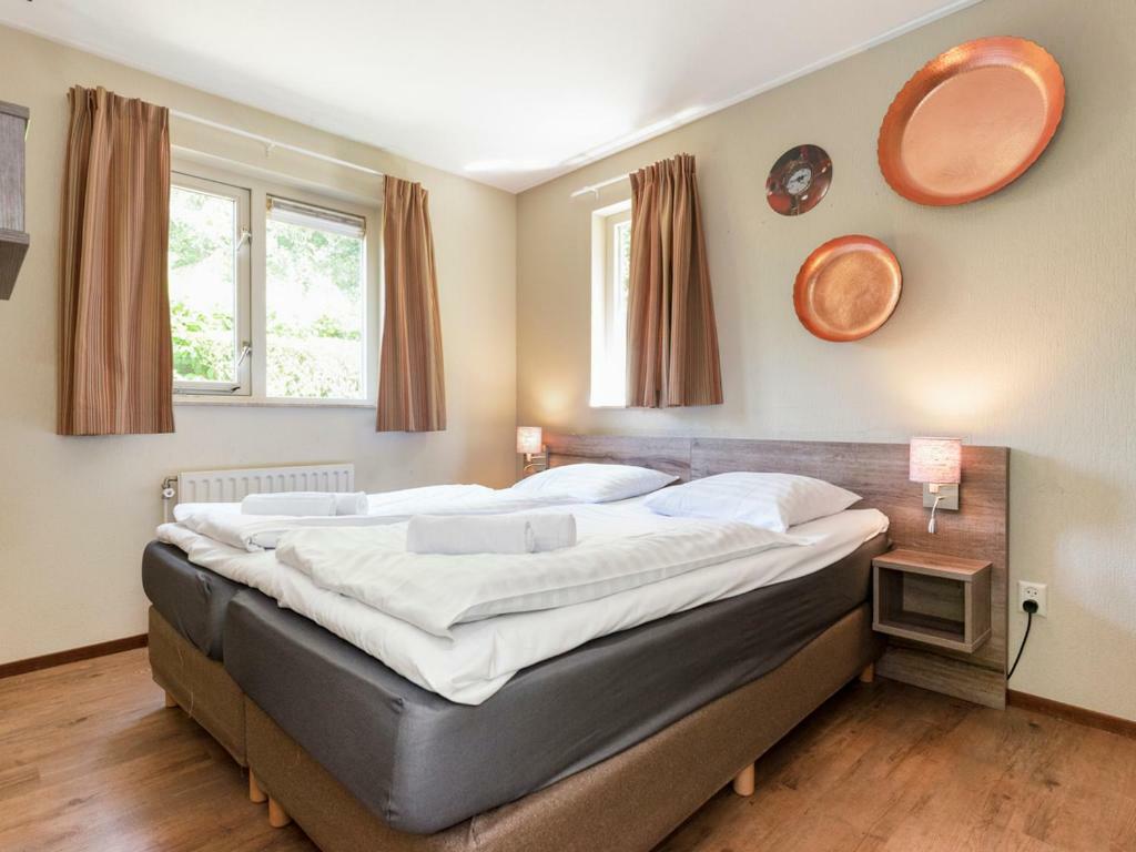 Hôtel Landal Duc De Brabant à Westelbeers Extérieur photo